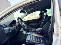 2009 - volkswagen - passat variant 2.0 ffsi highline - personenauto - afbeelding 18 van  19