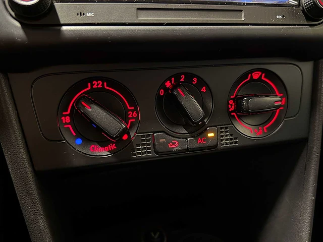 2009 - volkswagen - polo - 1.2 easyline hhx-95-g iaw - afbeelding 5 van  21