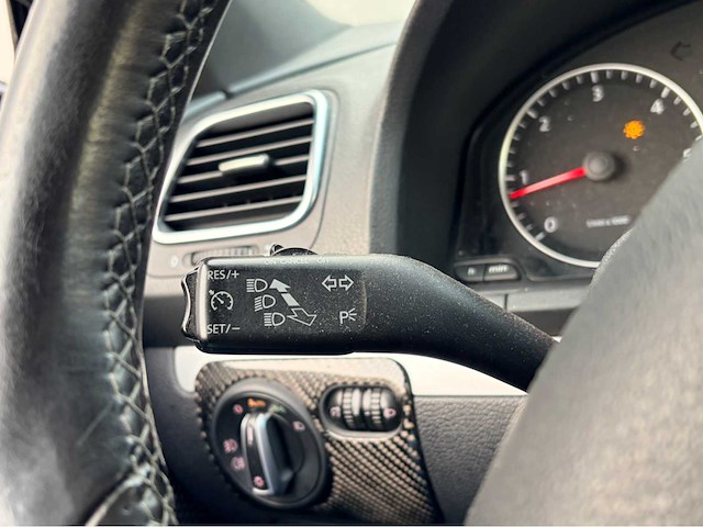 2009 - volkswagen - scirocco 2.0 tdi highline plus - personenauto - afbeelding 8 van  16