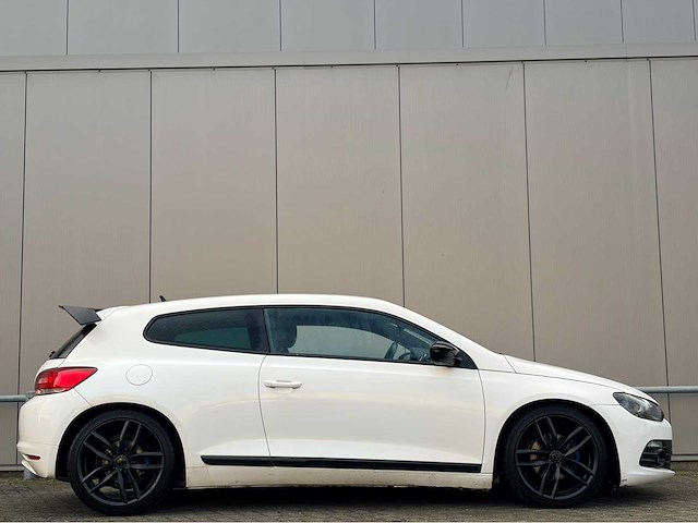 2009 - volkswagen - scirocco 2.0 tdi highline plus - personenauto - afbeelding 11 van  16