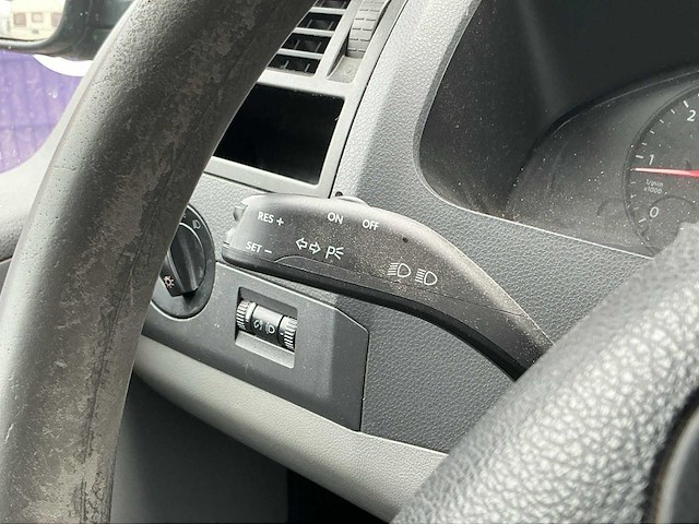 2009 - volkswagen - transporter - 2.5 tdi 340 trend.dc - bedrijfswagen - afbeelding 2 van  12