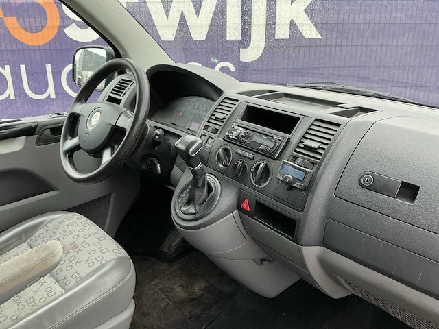 2009 - volkswagen - transporter - 2.5 tdi 340 trend.dc - bedrijfswagen - afbeelding 11 van  12