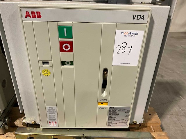 2009 abb vd4 12.06.25 middenspanning vacuümvermogensschakelaar - afbeelding 2 van  4