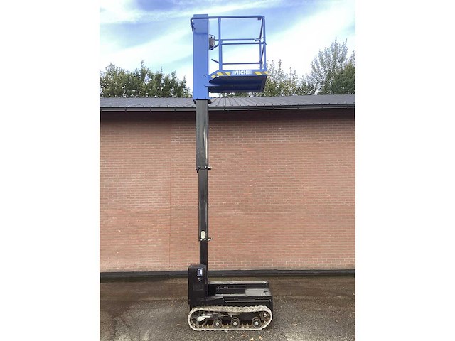2009 aichi rm04b rupshoogwerker - afbeelding 2 van  2