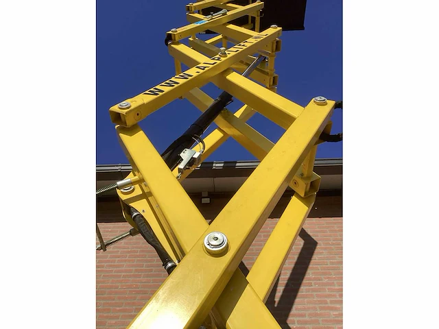 2009 airo x 8 en hoogwerker - afbeelding 2 van  19