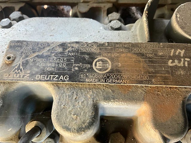 2009 atlas copco 06256 getrokken compressor - afbeelding 5 van  11