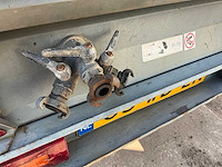 2009 atlas copco 06256 getrokken compressor - afbeelding 1 van  11