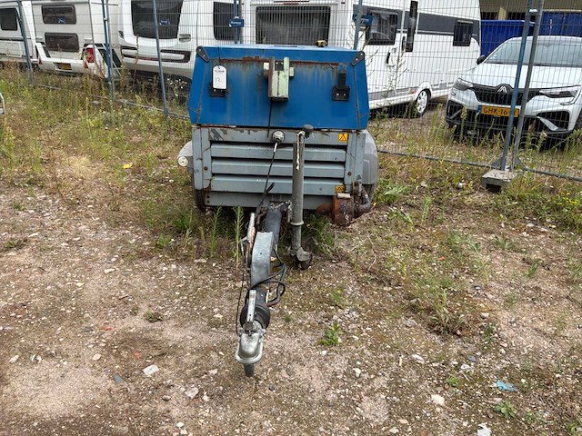 2009 atlas copco xas97 euro box mobiele luchtcompressor - afbeelding 13 van  17