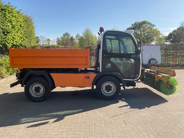2009 ausa m250h x4 straatveegmachine - afbeelding 15 van  20