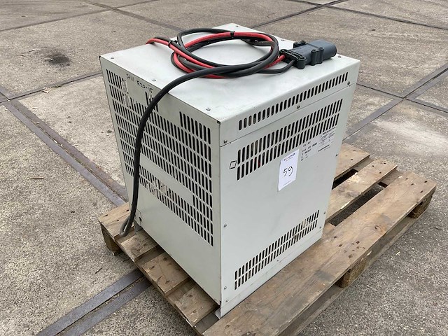 2009 benning d400g48 acculader - afbeelding 3 van  6