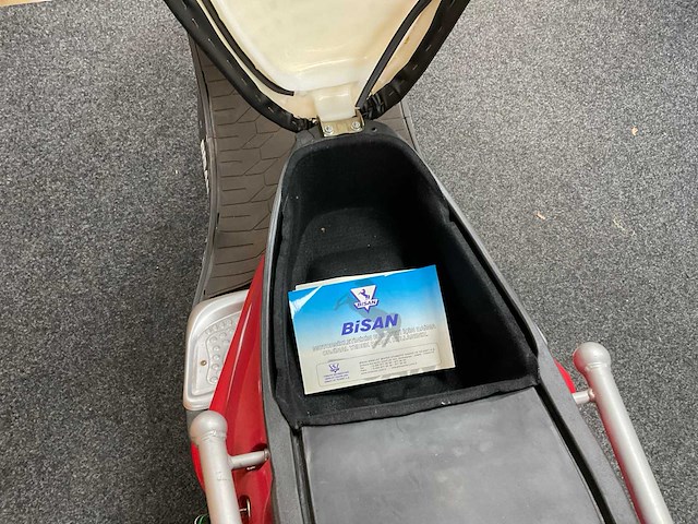 2009 bisan-lifan lf150t-2c 150 motorfiets - afbeelding 3 van  12