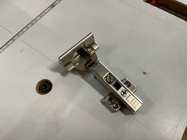 2009 blum minipress p boor- en beslagmachine - afbeelding 6 van  9