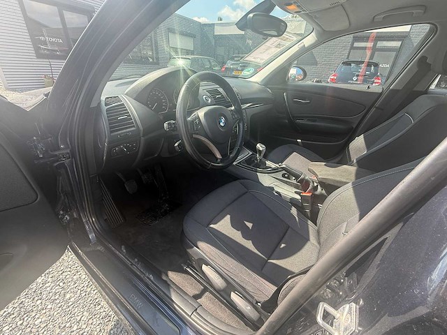 2009 bmw 1-serie 116i business line personenauto - afbeelding 2 van  14