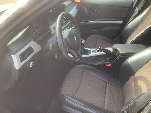 2009 bmw 3-serie touring 318i business line personenauto - afbeelding 13 van  15