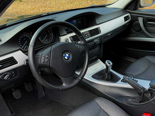 2009 bmw 3-serie touring 318i business line personenauto - afbeelding 7 van  17