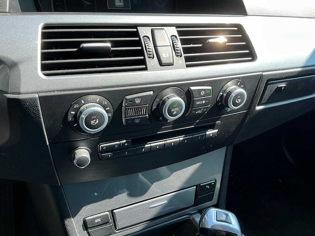 2009 bmw 5-serie 520i bns edition i personenauto - afbeelding 15 van  41