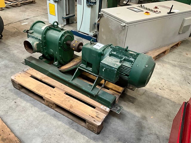 2009 borger cl520 draaizuigerpomp - afbeelding 3 van  9