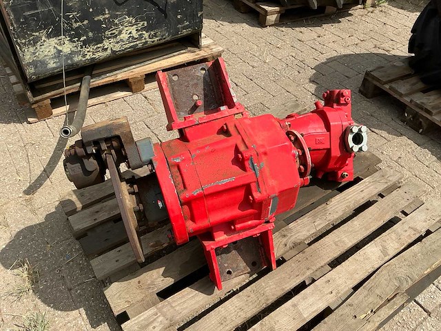 2009 bosch rexroth variabele axiale plunjermotor (gebogen as) - afbeelding 1 van  11