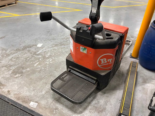 2009 bt lpe200/8 meerijpallettruck - afbeelding 8 van  9