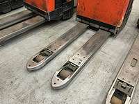 2009 bt lpe200/8 meerijpallettruck - afbeelding 3 van  7