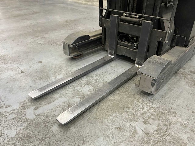 2009 bt rre160 reachtruck - afbeelding 19 van  20