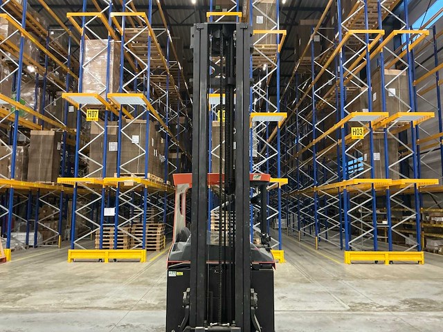 2009 bt rre160 reachtruck - afbeelding 2 van  20