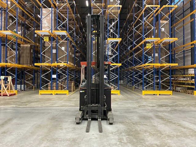 2009 bt rre160 reachtruck - afbeelding 12 van  20