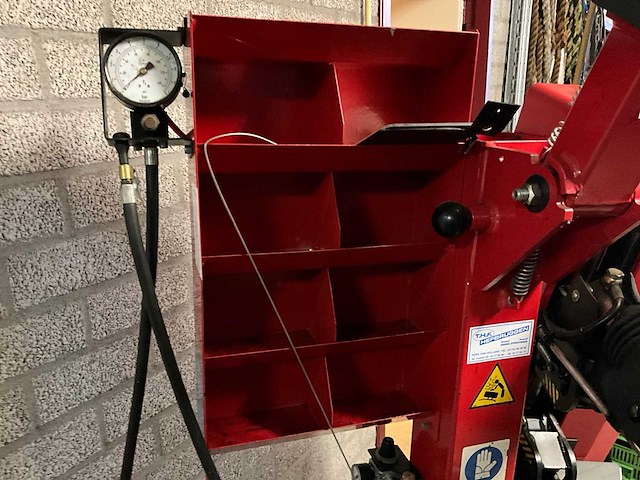 2009 butler 1052 banden de-en montageapparaat - afbeelding 7 van  8