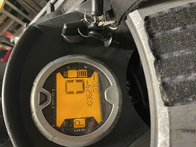 2009 can am - outlander xt 800 r - quad - afbeelding 2 van  8
