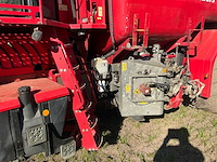 2009 challenger terra gator 8333 zelfrijdende mestverspreider - afbeelding 11 van  46