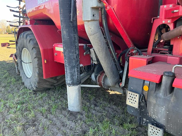 2009 challenger terra gator 8333 zelfrijdende mestverspreider - afbeelding 22 van  46