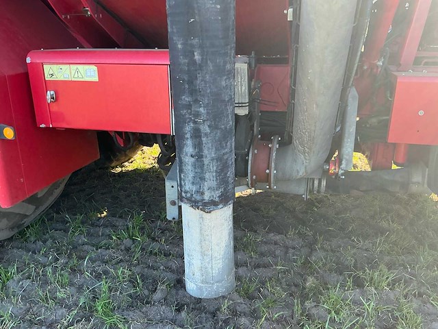 2009 challenger terra gator 8333 zelfrijdende mestverspreider - afbeelding 8 van  33