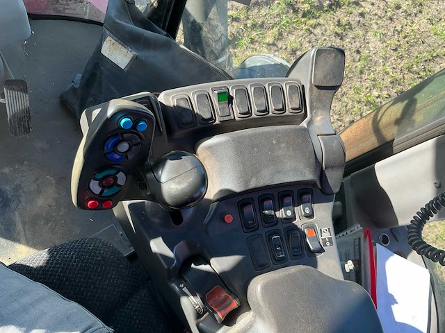 2009 challenger terra gator 8333 zelfrijdende mestverspreider - afbeelding 21 van  33