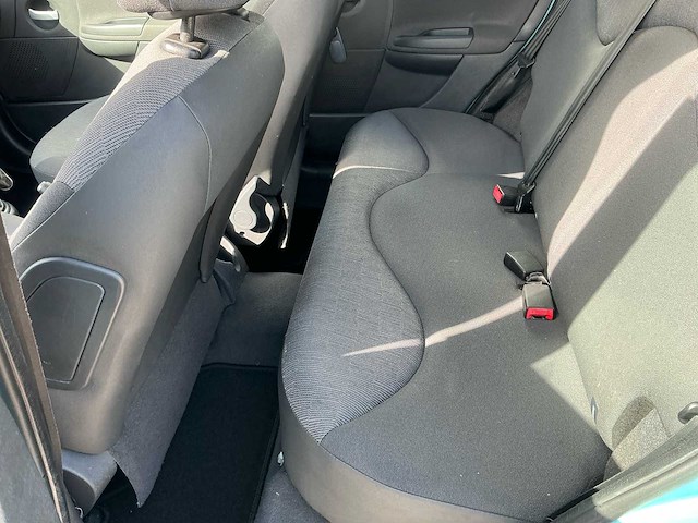 2009 citroen c3 1.4i aardgas prest. personenauto - afbeelding 24 van  33