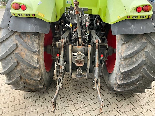 2009 claas arion 640 a19 vierwielaangedreven landbouwtractor - afbeelding 15 van  49