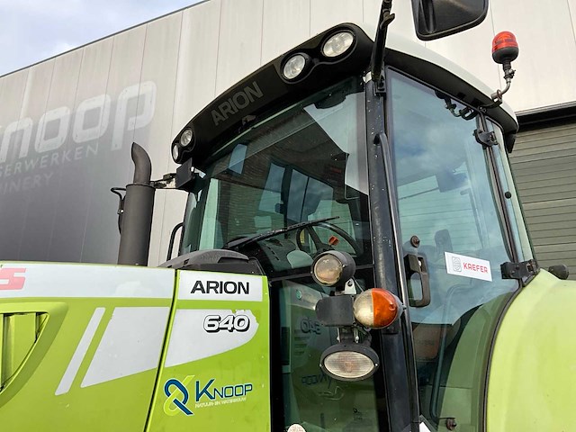 2009 claas arion 640 a19 vierwielaangedreven landbouwtractor - afbeelding 25 van  49