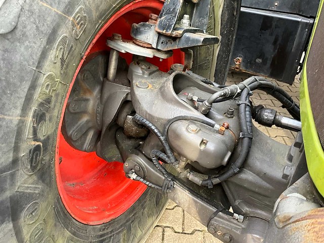 2009 claas arion 640 a19 vierwielaangedreven landbouwtractor - afbeelding 28 van  49