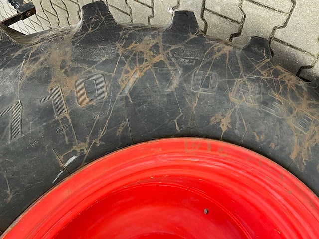 2009 claas arion 640 a19 vierwielaangedreven landbouwtractor - afbeelding 37 van  49