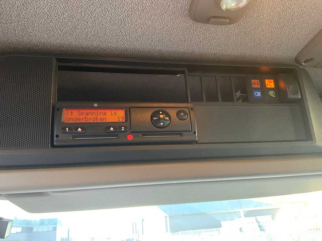 2009 daf cf 75 vrachtwagen met 32m hilton telescoophoogwerker - afbeelding 91 van  102