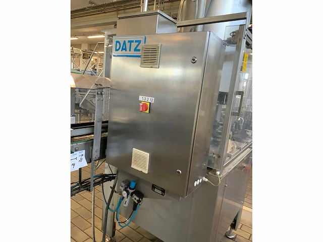 2009 datz stelvin vs8r flessensluit machine - afbeelding 30 van  30