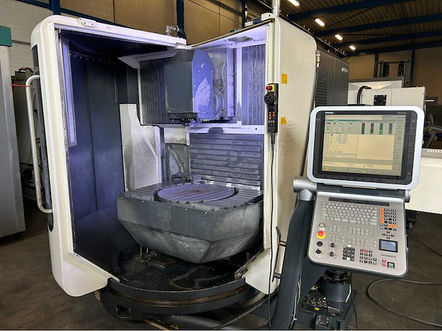 2009 dmg dmu 60 monoblock cnc universeel machinecentrum - afbeelding 12 van  21