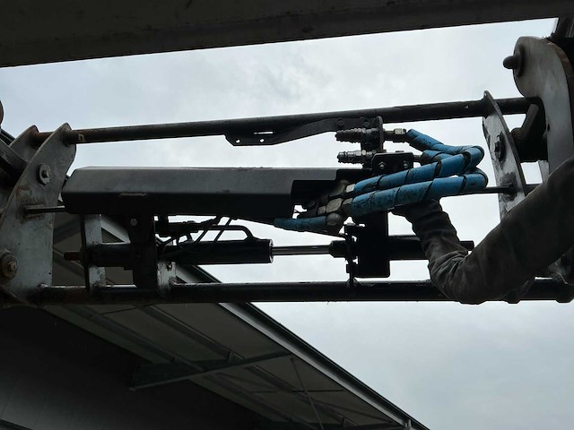 2009 fendt 312 vario tms vierwielaangedreven landbouwtractor - afbeelding 9 van  26