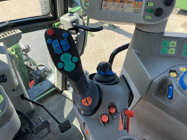 2009 fendt 415 vario tms vierwielaangedreven landbouwtractor - afbeelding 29 van  41