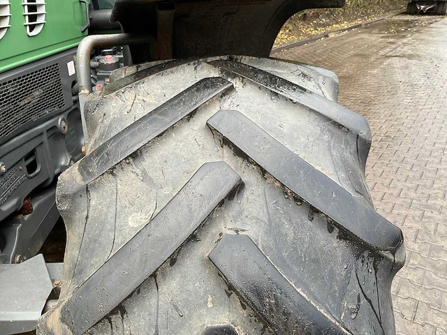 2009 fendt 714 vario tms vierwielaangedreven landbouwtractor - afbeelding 4 van  31