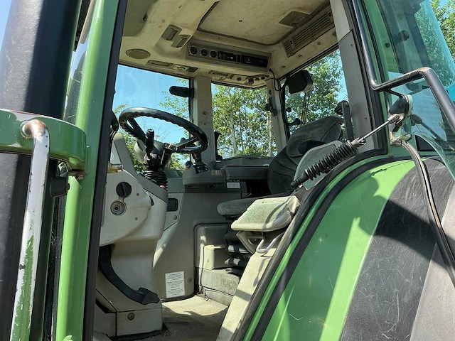 2009 fendt 714 vario vierwielaangedreven landbouwtractor - afbeelding 7 van  17