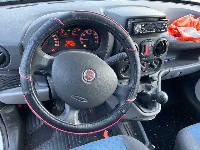 2009 fiat doblò bedrijfswagen - afbeelding 2 van  18
