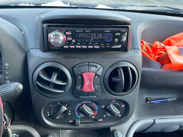 2009 fiat doblò bedrijfswagen - afbeelding 4 van  18