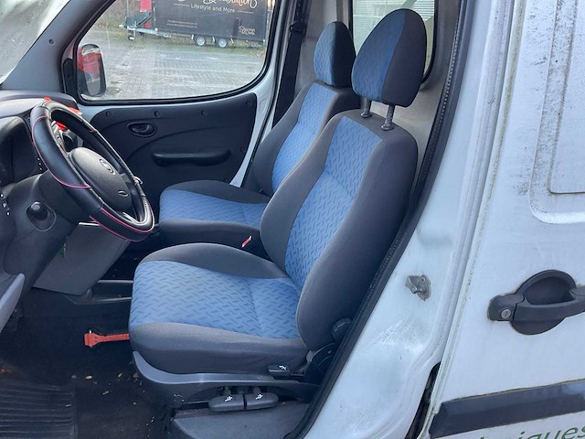 2009 fiat doblò bedrijfswagen - afbeelding 8 van  18