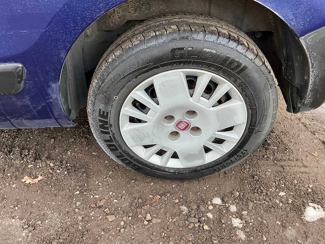 2009 fiat fiorino bedrijfswagen - afbeelding 2 van  39