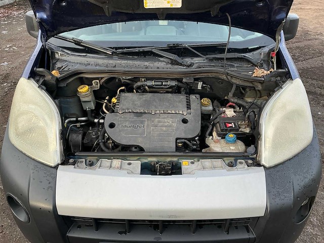 2009 fiat fiorino bedrijfswagen - afbeelding 29 van  39